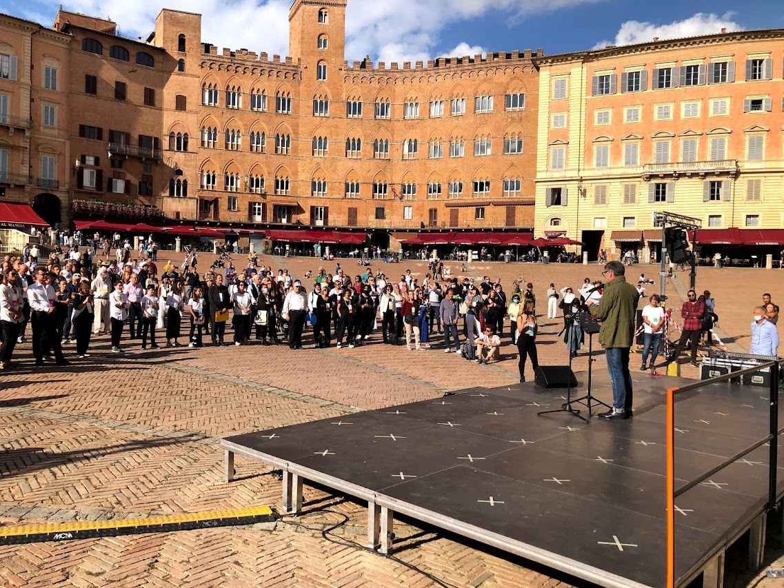 100 Canti il popolo di Dante tra le strade di Siena Siena Comunica